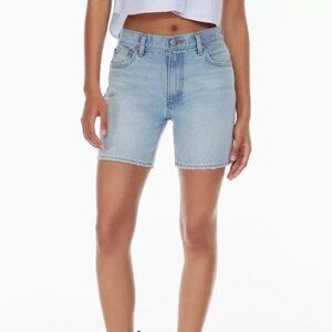 Aritzia Denim Forum The City Slim Mid Thigh Short